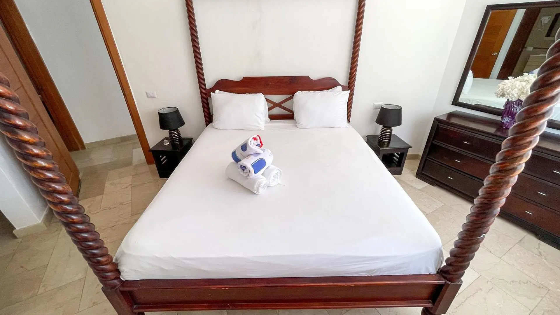 Caribbean Galaxy Hotel Wifi Paradise Los Corales Bavaro Beach Club & Spa Punta Cana 5*,  República Dominicana